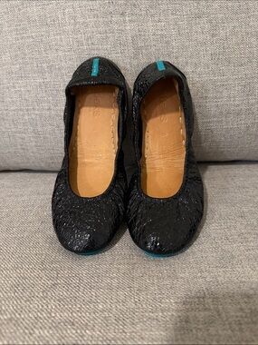 Tieks Obsidian Black Croc Patent Size 8
